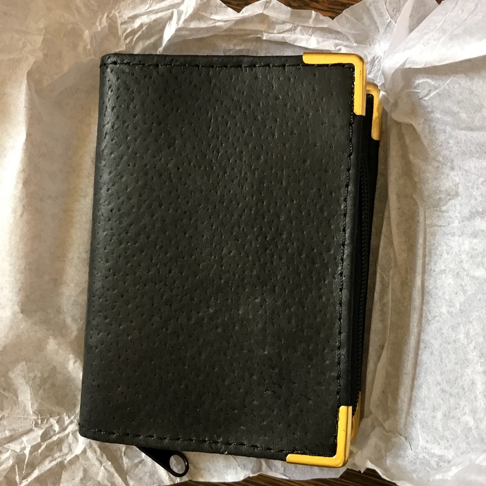 Zip Up Credit Card Case